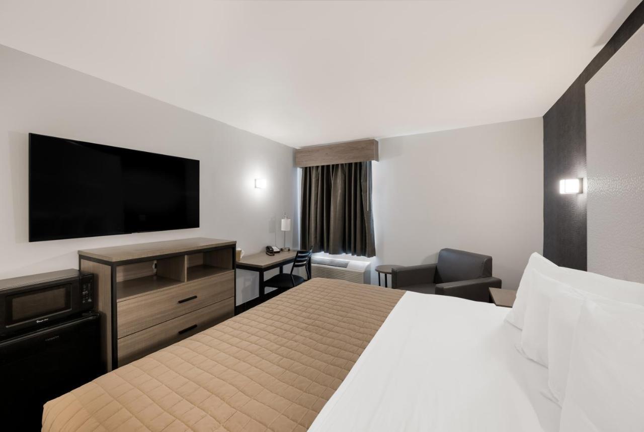 Hotel Essence Express Wayne Exterior foto